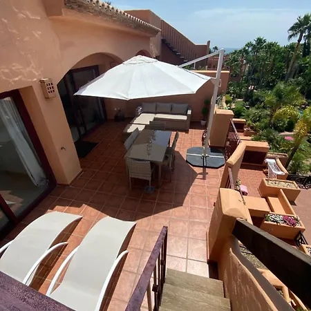 Bel Air, Jardines De Albaicin * 埃斯特波纳